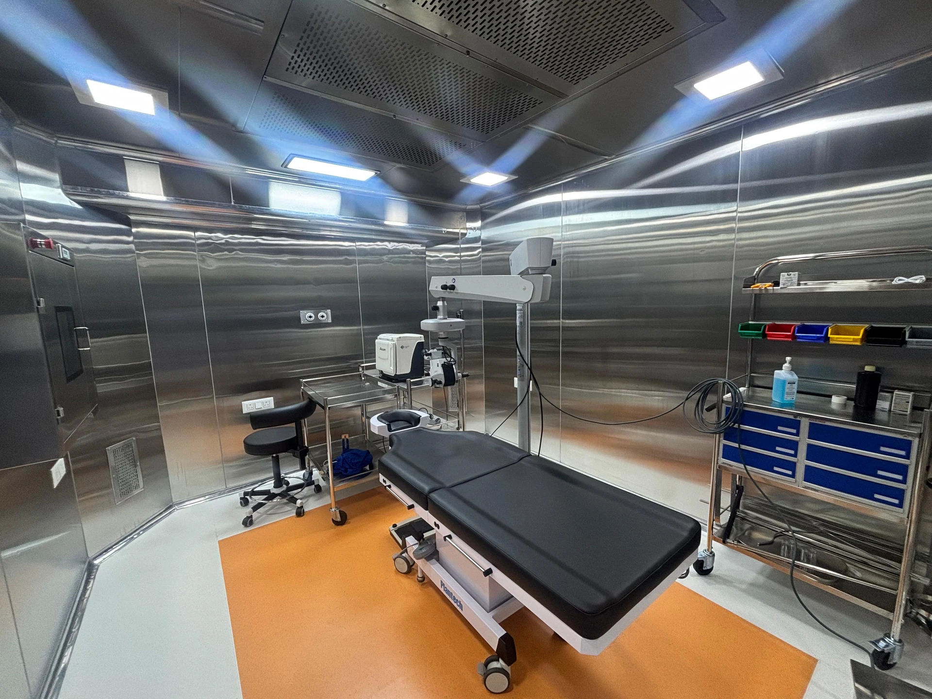 Ultra-Sterile Modular Operation Theatre